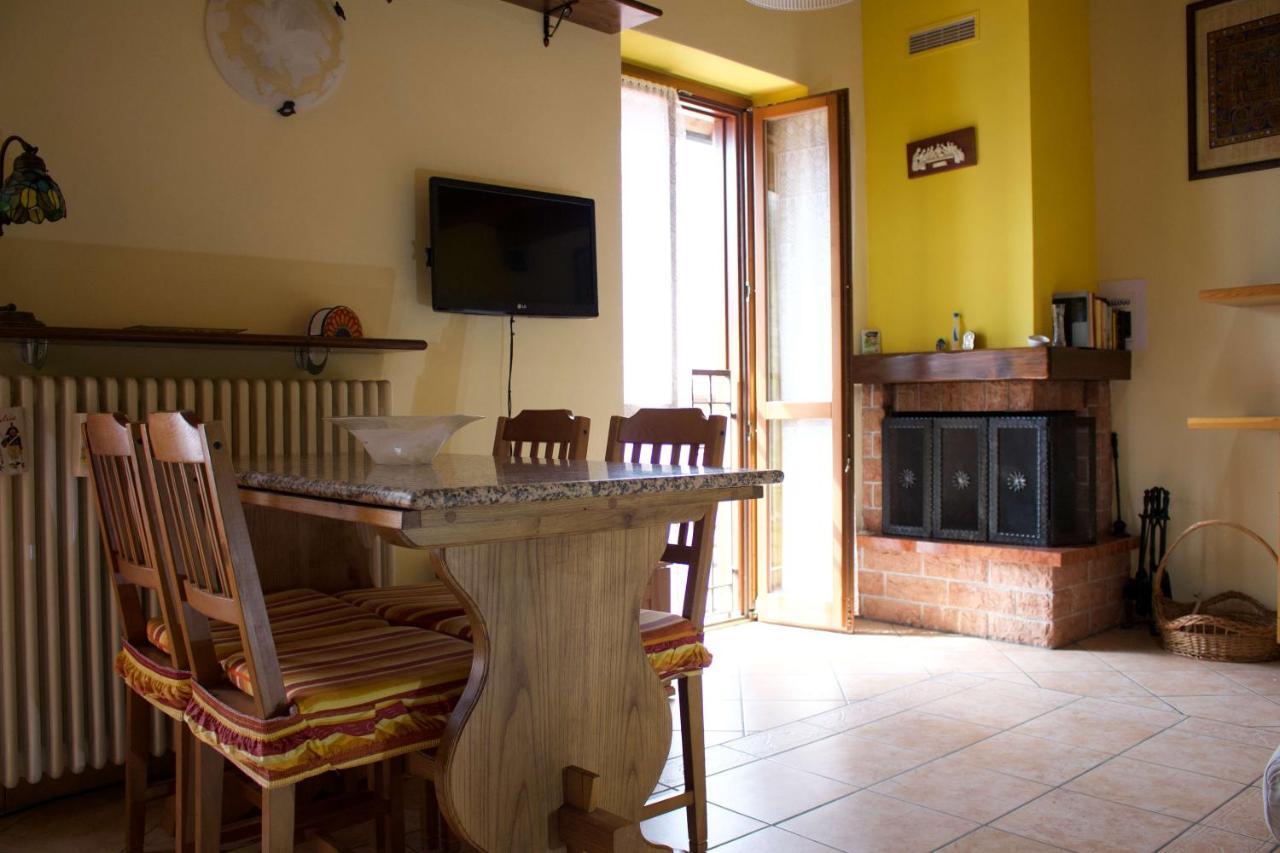 La Casa Sul Sasso In Town Serviced Accommodations Dervio Exteriér fotografie