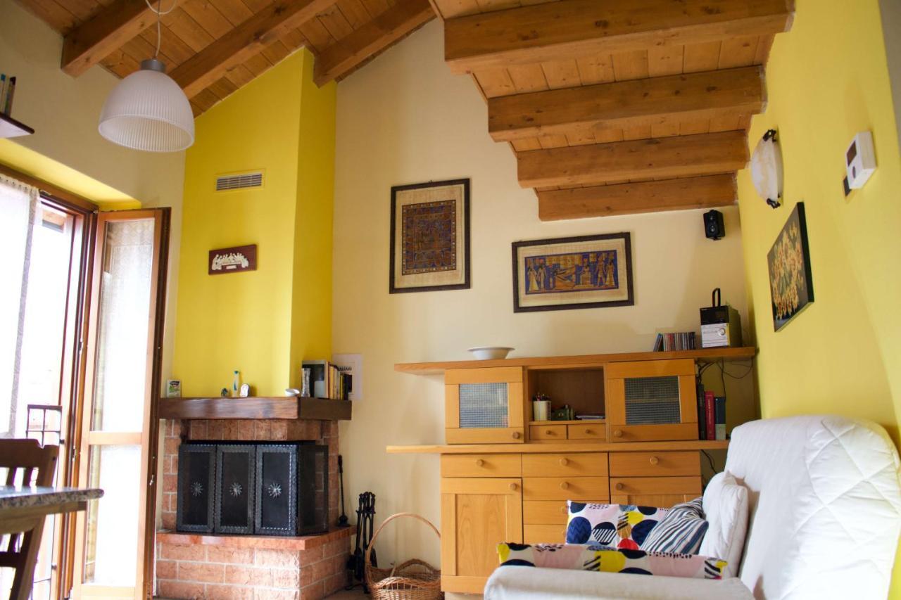 La Casa Sul Sasso In Town Serviced Accommodations Dervio Exteriér fotografie
